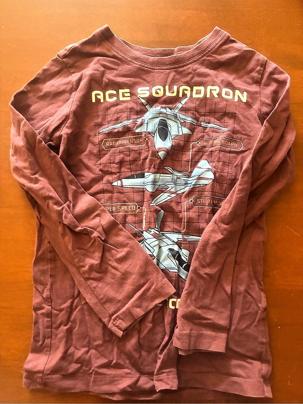OshKosh B'gosh Originals Long Sleeve Graphic Tee in Brown Size 8